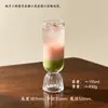 Copo de suco vintage de nicho, estilo ins, alto valor estético, copo de água com gás de pé alto, novo design criativo