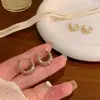 Pendientes Metálicos Retro Estilo Hong Kong para Mujer, Aguja de Plata S925, Pendientes de Botón de Alto Temperamento, Pendientes de Diseño Nicho Aprobados