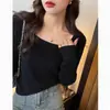 Malhas Tricô para Mulheres na Primavera, Outono e Inverno 2024 Novas Camisas Básicas Casuais Slim com Gola Quadrada e Tops de Manga Longa para Outono
