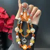 Corrente para Celular com Toque de Luxo, Contas de Resina Rosa, Dupla Corrente, Contas de Cristal, Pequeno Pingente de Borboleta, Alça de Pulso