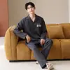 Cardigan de Algodón Puro con Cuello Pijama para Hombre Manga Larga Pantalón Largo Set de Ropa de Casa de Dibujos Animados Adecuado para Uso Casual en Otoño