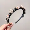 Diadema de Nuevo Estilo 2026 con Diseño de Corona Alta, Elegante Pasador de Perlas Artificiales, Diadema de Lujo Ligero Inspirada en Chanel para Uso Diario con Dientes