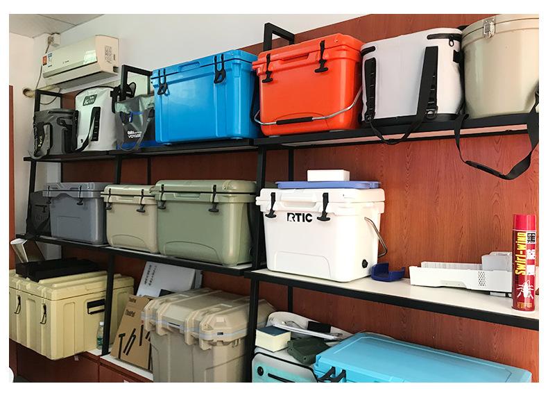 10495158639_1272279880_02