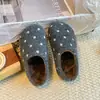 Pantuflas infantiles de lunares estilo Birkenstock, sandalias de media zapatilla cerradas para niñas, nueva colección otoño/invierno 2026, zapatillas de algodón tipo mule slip-on Birkenstock