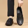 2026 Nuevos Mocasines de Primavera para Hombre, Zapatos de Cuero Casuales sin Cordones con Relieve de Cuero Genuino, Zapatos para Hombre de Talla Grande Talla 48