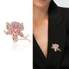 Broche de flor de cristal de diamante completo de lujo europeo y americano, elegante broche de traje de moda de alta gama, accesorios de ramillete, venta al por mayor