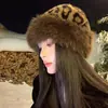 Sombrero de Felpa con Estampado de Leopardo Vintage para Mujer, Sombrero de Pescador Versátil para Invierno que Adelgaza el Rostro y Protege los Oídos, Sombrero Mongol Grueso a Prueba de Frío y Cálido