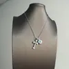 Colar com Pingente Cruz Coração de Zircônia Doce Cool Personalidade de Nicho Menina Versátil Corrente Clavícula Colares Simples e Modernos