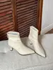 Botas de Mujer Estilo Temperamental 2026 Nuevo Estilo Punta Fina Tacón de Aguja Tacón Alto Botines para Mujer Versátiles de Moda Temperamento Botas Adelgazantes para Mujer