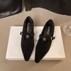 ¡Exclusivo! Mocasines de tacón de cuña con punta y hebilla metálica para mujeres petite, mules retro versátiles