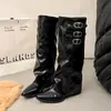 Botas de Moda Otoñales Estilo Británico Botas de Moda Mujer 2026 Mujer Punta Fina Retro Nuevo Estilo Falda Talla Grande Versátil Tacón Grueso