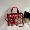 Bolsa de Tote Festiva Roja para Mujer 2026 Modelo Nuevo Ceremonia de Boda Bolsa para Dama de Honor Moda de Nicho Bolso de Hombro Festivo para Novia