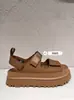 Sandálias Casuais Confortáveis de Salto Plataforma Peep Toe com Fivela de Velcro Nova Moda Verão 2024 Sapatos Casuais de Praia
