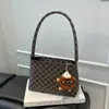 Moda para Viajes Retro Casual Verano 2026 Nuevo Estilo Colgante Casual Simple Gran Capacidad Portátil al Hombro Bolso Cuadrado Pequeño