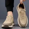 Zapatos de hombre transfronterizos, nuevos zapatos de cuero de otoño e invierno, transpirables, ligeros, sin cordones, zapatos casuales deportivos de moda para estudiantes