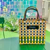 Cesta de Legumes Coração Colorido Contrastante Sacola Plástica Trançada Bolsa de Ombro Grande Capacidade Tecida à Mão Sacola de Lembrança Presente de Casamento