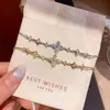 Pulsera extensible con colgante de flor de circón estilo francés, pulsera sencilla y moderna para el día a día, lujo ligero con un toque de alta gama, joyería versátil