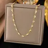 Collar de Lujo Accesible de Nicho Casual y Exquisito Collar con Colgante de Corazón Pequeño Cadena para Clavícula de Acero de Titanio Dorado de 18 Quilates que No se Desvanece para Mujeres