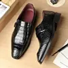 Zapatos de Vestir de Cuero con Grano de Cocodrilo para Hombre Cuero Genuino Estilo Británico Formal Boda Novio Mocasines sin Cordones Venta al por Mayor Transfronteriza Talla Grande