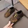 Correas para el pie retro versátiles y cómodas Estampado de leopardo Niñas Otoño 2026 Nuevo Birkenstock Casual para ir al trabajo Suela suave Ligeras Zapatos individuales