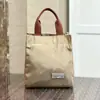 Nova Bolsa Térmica para Marmita Estilo Coreano de Contraste com Forro Isolante, Bolsa de Maternidade, Bolsa de Mão para Trabalho, Lanche, Compras para Mulheres