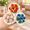 Llavero de Mini Ramo de Flores Tejido a Mano, Ramo de Flores de Ganchillo Hecho a Mano, Colgante para Bolso DIY, Pequeño Regalo para Novia