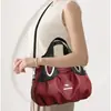 Bolsa Transversal Casual Feminina 2026 Versátil Fashionável Bolsa de Ombro Design de Nicho Bolsa para Mãe Grande Capacidade Bolsa de Mão