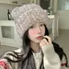 Chapéu de Outono/Inverno Estilo Coreano para Mulheres Chapéu Quente de Pelúcia Versátil para Circunferência de Cabeça Grande Chapéu para Frio Chapéu de Lã Tricotado com Orelha de Gato Fofo