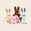 Jinnew Original Nuevo Conejo de Peluche con Oreja de Tirar de Acero Colgante Colgante de Muñeca de Peluche Sorpresa Creativa