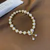 Pulsera Colgante de Perla de Agua Dulce con Diseño de Nicho, Moda y Linda, Lujo Ligero, Gama Alta, Joyería Versátil para Mujeres