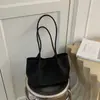 Elegante Bolso para el Trabajo para Mujer, Nuevo Otoño 2026, Bolso de Hombro Vintage de Nicho con Patrón Tejido, Bolso Tote de Gran Capacidad