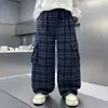 Nueva colección de otoño y primavera: Pantalones de trabajo a cuadros para niños, pantalones anchos de corte holgado para niños mayores, pantalones largos casuales a cuadros retro, estilo moderno