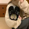 Sapatos Mary Jane femininos quentinhos, novo estilo 2026, com forro de fleece, sapatos Birkenstock retrô peludos de sola grossa, da moda, para o inverno