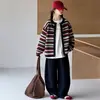 Nueva colección de otoño e invierno: Elegantes suéteres de punto a rayas y cárdigans para niñas, perfectos para los meses más fríos