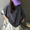 Conjunto de Verão 2026 Novo Estilo para Meninas, Listrado, Manga Curta, Estilo Coreano, Shorts de Trabalho, Camiseta Jovem, Roupa Casual de Verão