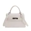 Bolso Kelly Elegante de Gama Alta, Bolso de Mano Versátil para Primavera/Verano, Bolso Pequeño Cuadrado, Nuevo Bolso de Hombro/Cruzado de Moda 2026 para el Trabajo