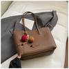 Bolsa Retro Simples para Pendular Feminina Grande Capacidade Outono e Inverno 2025 Nova Moda Moderna Bolsa de Ombro Bolsa Grande