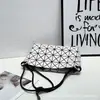 Bolsa de Tofu con Cordón de Fábrica Original Japonesa de por Vida Bolso Almohada Acolchado Geométrico Bolso de Hombro de Moda Bolso Cruzado para Mujer Bolso para Mujer
