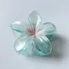 Pinza para el pelo de flor de plumeria con degradado para mujer, Pasador para la parte trasera de la cabeza, Pinza para el pelo de estilo vacacional para la playa y la costa