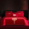 Conjunto de Quatro Peças Dragão e Fênix de Luxo para Casamento, Capa de Colcha Bordada Vermelha para Casamento, Enxoval de Recém-Casados, Roupa de Cama para Quarto de Casamento Atacado
