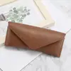 25 Novas Capas Simples de Couro Retrô para Óculos de Sol Triangulares Magnéticas Anti-Pressão Bolsa Macia de Armazenamento com Logo