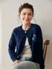 Cardigan de Cachemira Nuevo Estilo Otoño e Invierno 2026 Cuello Redondo Chaqueta Tejida de Punto Jacquard Arándano para Mujer Suéter Exterior Holgado