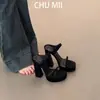 Sandálias Pretas de Plataforma Impermeáveis com Salto Grosso e Alto para Mulheres, Sandálias de Tira Única Estilo Francês, Sandálias Elegantes e Deslumbrantes