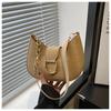 Bolsa de Ombro/Axila Casual de Verão 2025 Nova Cor Lisa Texturizada Semicircular Grande Capacidade Corrente Francesa