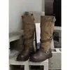 Fivela de Cinto de Menina Popular Europeia e Americana 2026 Botas Western Desgastadas para Mulheres, Botas de Cavaleiro Plissadas, Botas Longas Slimming Color-Block, Botas de Cano Alto para Mulheres