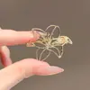 Broches de aleación de nuevo estilo para mujer al por mayor, pasadores versátiles para abrigos y trajes