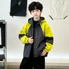 Chaqueta para niño para primavera y otoño 2026 modelo nuevo, ropa de otoño casual de corte holgado para niños mayores, cortavientos infantil de bloques de color