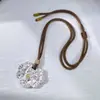 Pingente de Flor de Peônia Bicolor Estilo Chinês Novo Pingente Sólido Gravado Frente e Verso Estilo Chinês Presente para Namorada Atacado de Fábrica