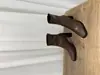 Botas Martin de bico quadrado, salto grosso e cano curto com zíper traseiro, novo estilo primavera/outono 2025, chiques e modernas europeias e americanas, botas elásticas que afinam