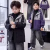 Chaqueta de invierno para niño modelo nuevo 2026, chaqueta desmontable tres en uno para hombre y niño, elegante, con forro polar, para primavera y otoño